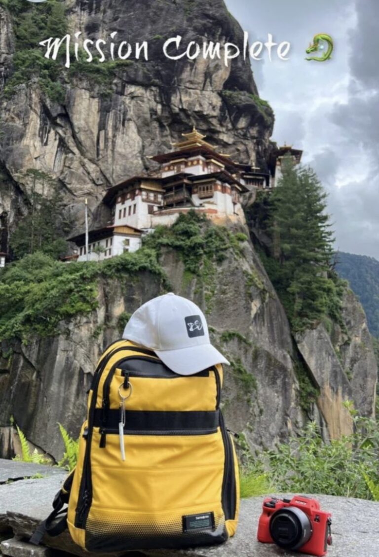 Hiking Tigers Nest